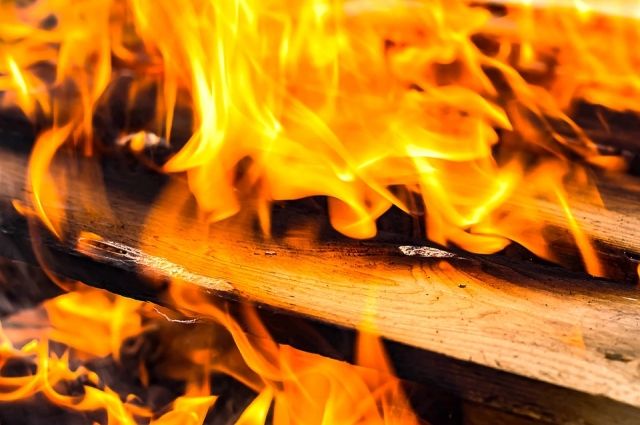 Жертвами пожара в Сочи стали восемь человек