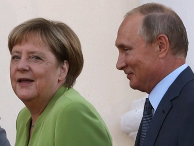 Переговоры В.Путина и Меркель завершились