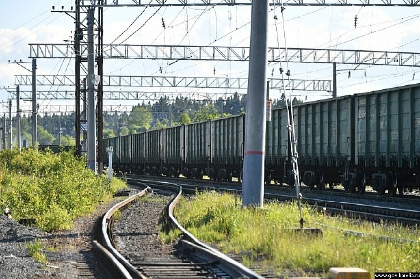 Украинские железные дороги объявили о готовности закончить сообщение с Россией