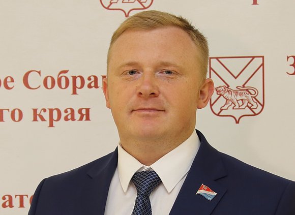 Кандидат от КПРФ удерживает лидерство — Выборы в Приморье
