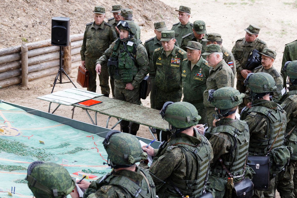 В РФ масштабные военные учения хотят проводить каждые 5 лет