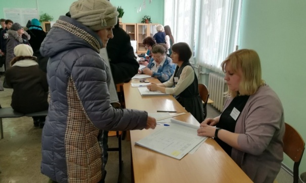 За два часа в регионе на выборах губернатора проголосовало 5,35% воронежцев