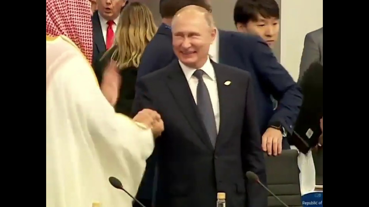 Рукопожатие принца и президента