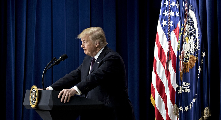 Трамп окончил писать ответы на вопросы Мюллера по «делу России»