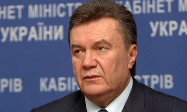 Юрист Януковича объявил, что он загремел в поликлинику недели на три