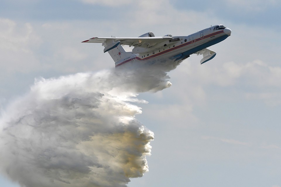 СМИ порекомендовали США приобрести русские самолеты для тушения пожаров