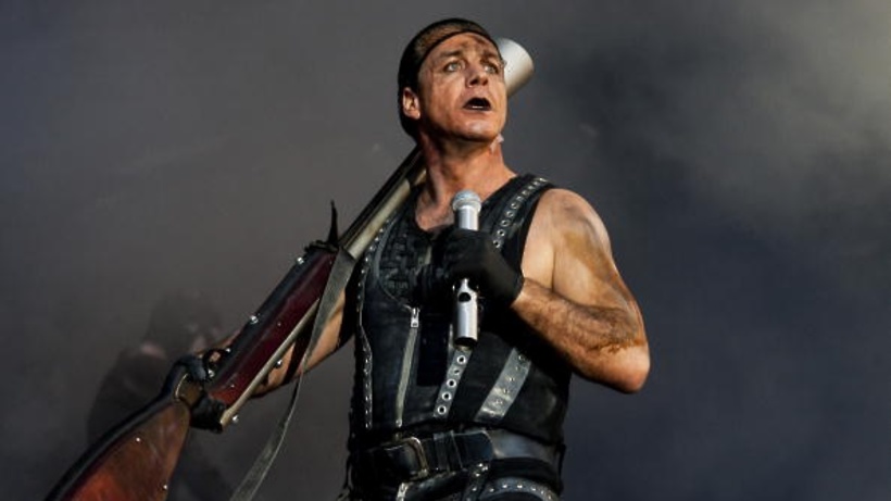 Зрители не смогут снимать концерт солиста Rammstein в Российской Федерации на мобильные телефоны