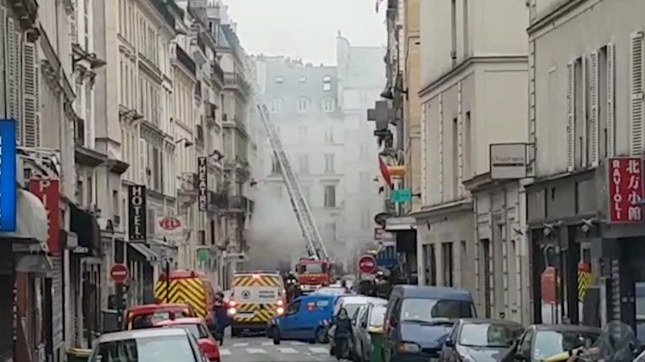 В центре Парижа прогремел мощный взрыв