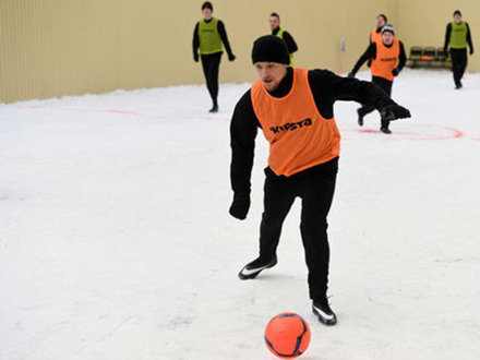 Павел Мамаев сыграл в футбол с иными заключенными «Бутырки».