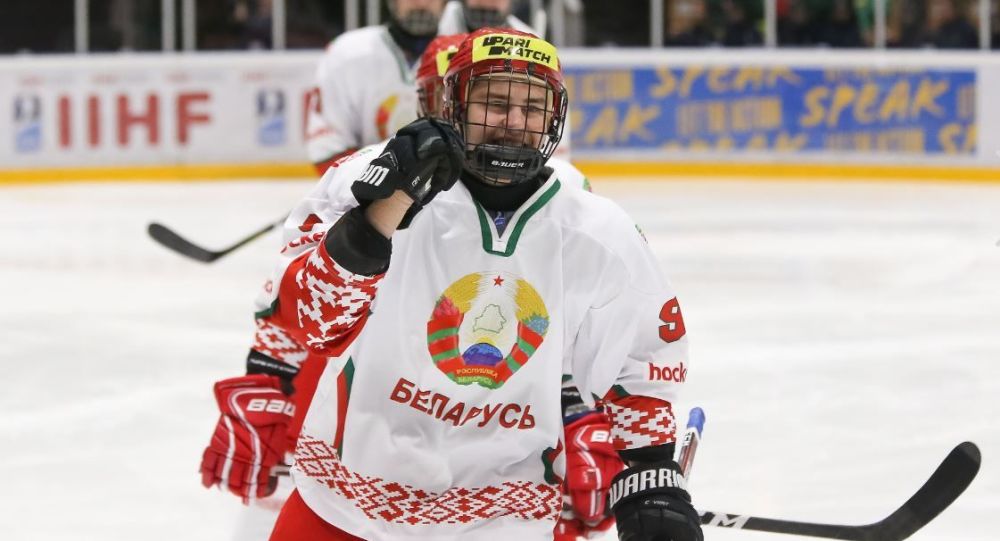 Русские хоккеисты потерпели первое поражение на юниорском чемпионате мира