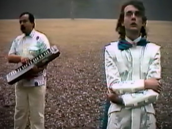 Группа «Альянс» показала клип на песню «На заре», снятый 32 года назад