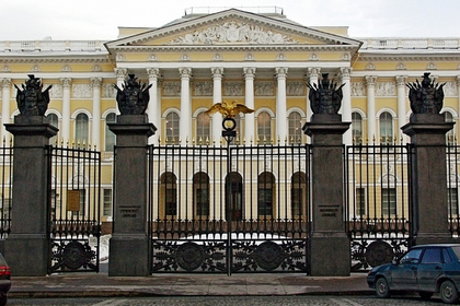 Бойцы Росгвардии предотвратили кражу статуи из Русского музея