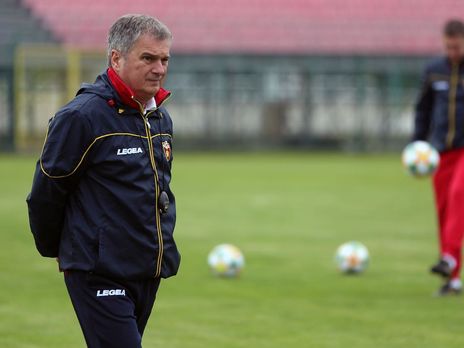 Основного тренера футбольной сборной Черногории сократили за неявку на матч против Косово