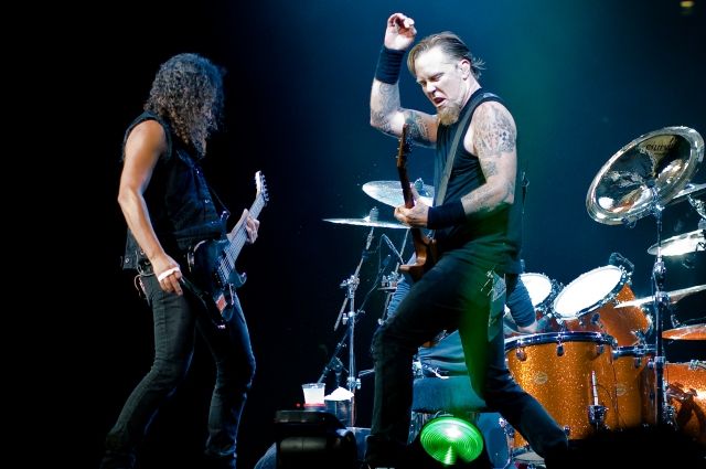 Металлика Группа крови — Metallica в Лужниках спела песню Группа Крови, размещено видео