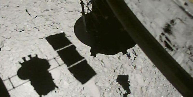 Японский зонд совершил вторую посадку на астероид Рюгу — Век