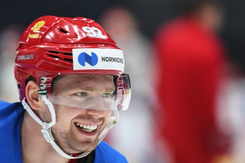 НХЛ высказалась о возможности Кузнецова играть в лиге