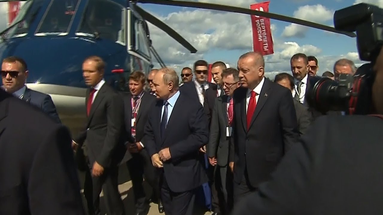 Путин и Эрдоган осмотрели новейший российский истребитель Су-57