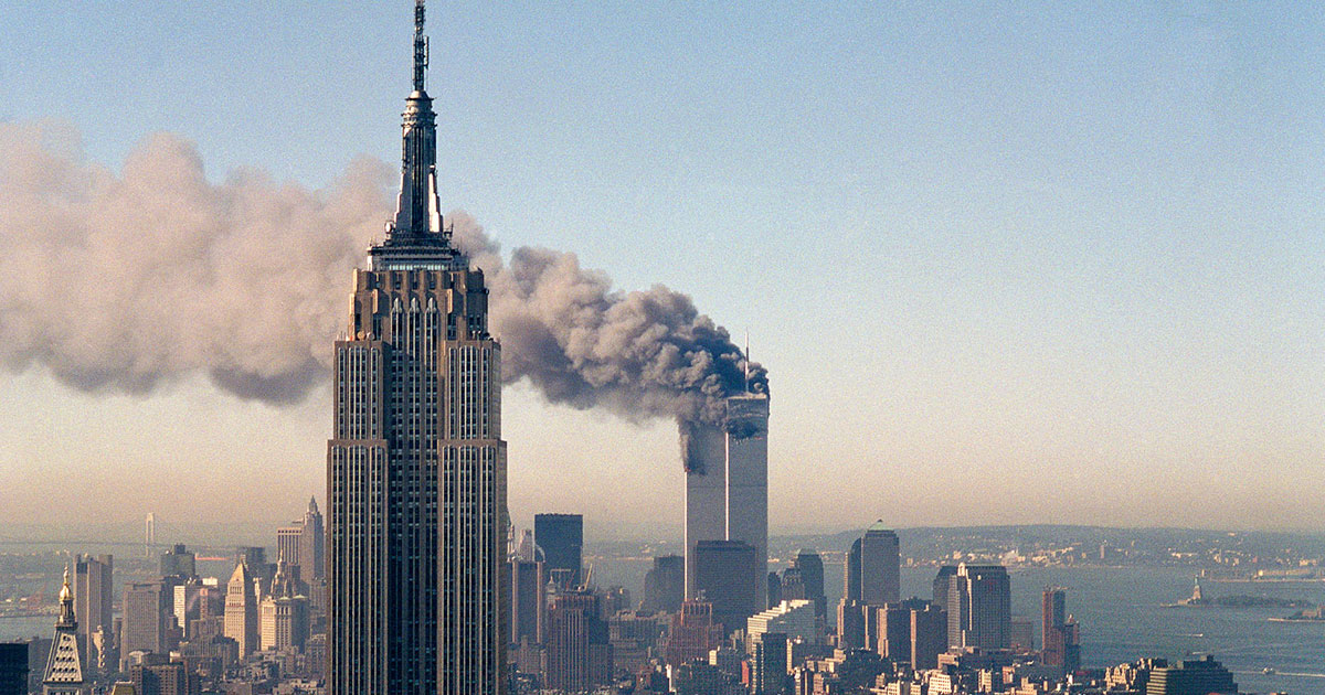 Путин предупреждал Буша о теракте 11 сентября — Экс-аналитик ЦРУ