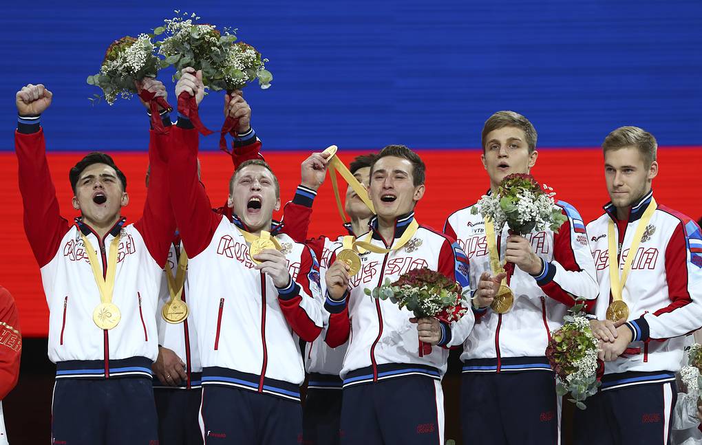 Сборная Российской Федерации завоевала золото в командном многоборье на ЧМ по спортивной гимнастике