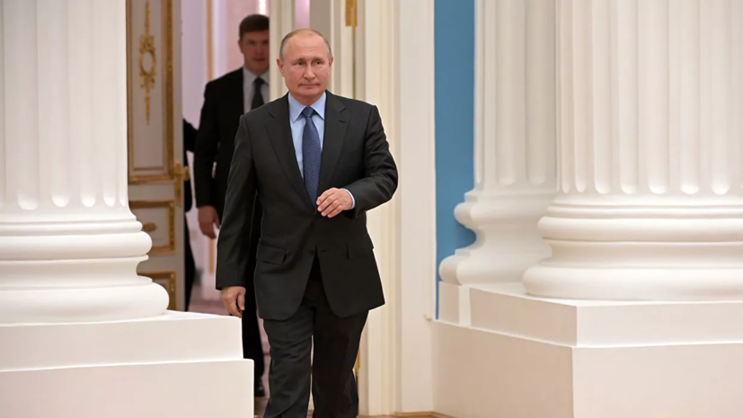 Путин пожелал избранным губернаторам работать «напряженно» весь срок
