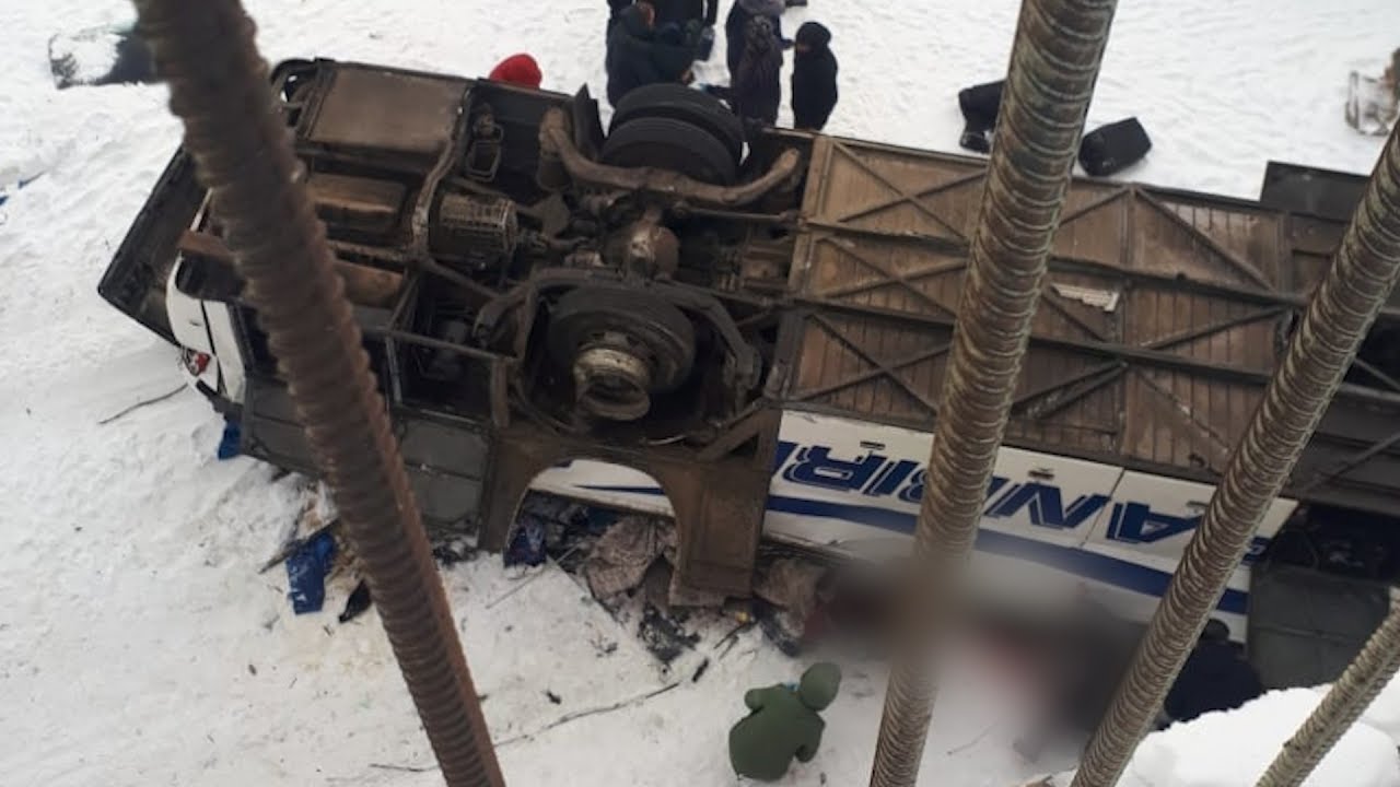 Трагедия в Забайкалье: автобус упал с моста