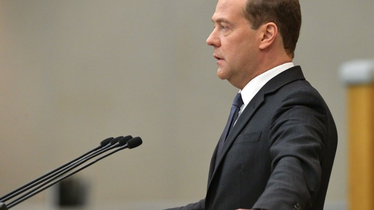 Медведев на закрытии осенней сессии Госдумы