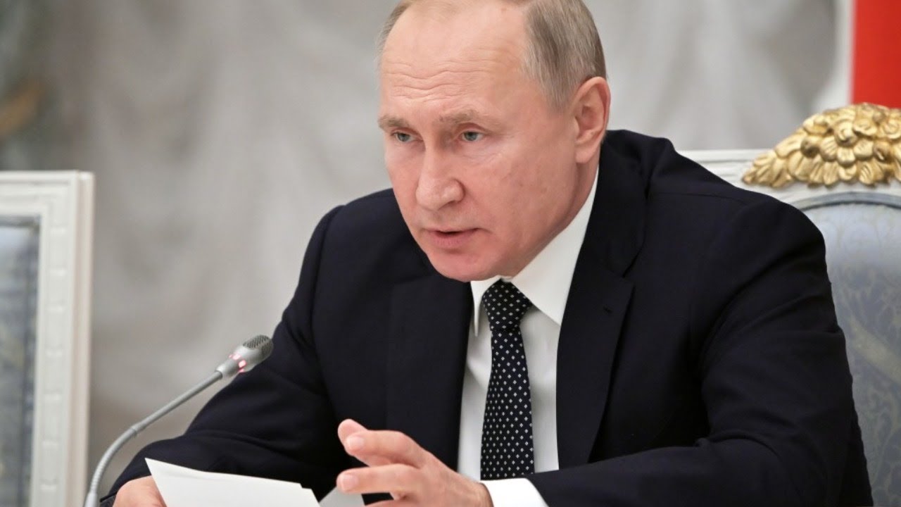 Владимир Путин на заседании ВЕЭС
