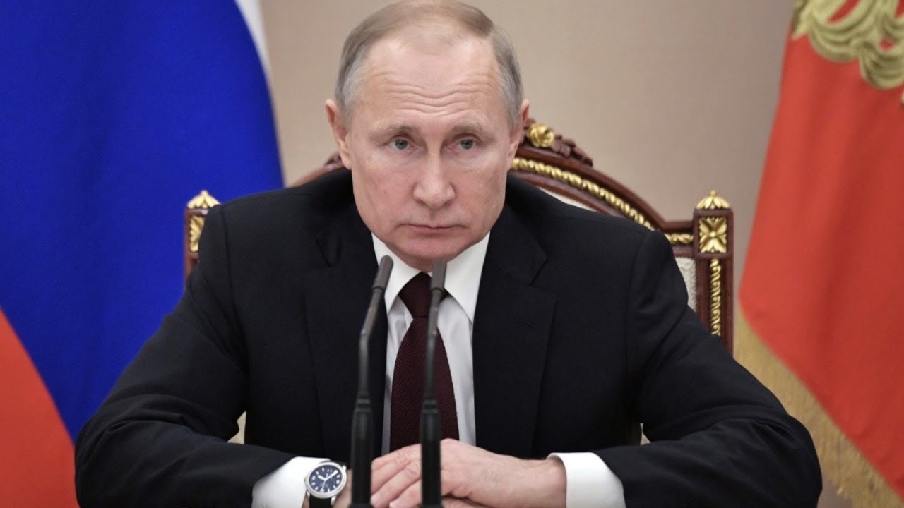 Путин на совещании по конституционным поправкам